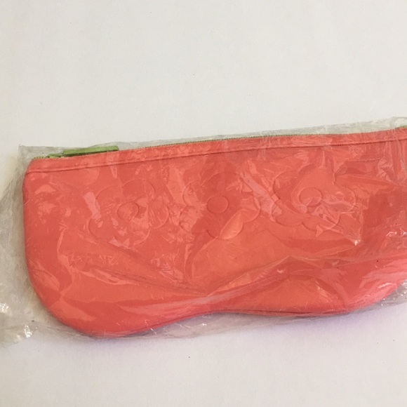 𝅺Ladies hook style change purse - Picture 3 of 3